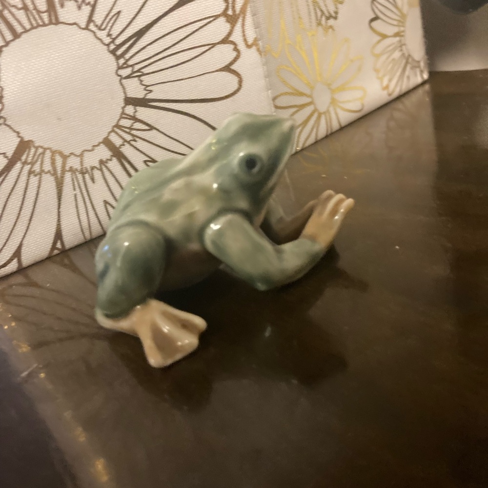 Another weird little frog